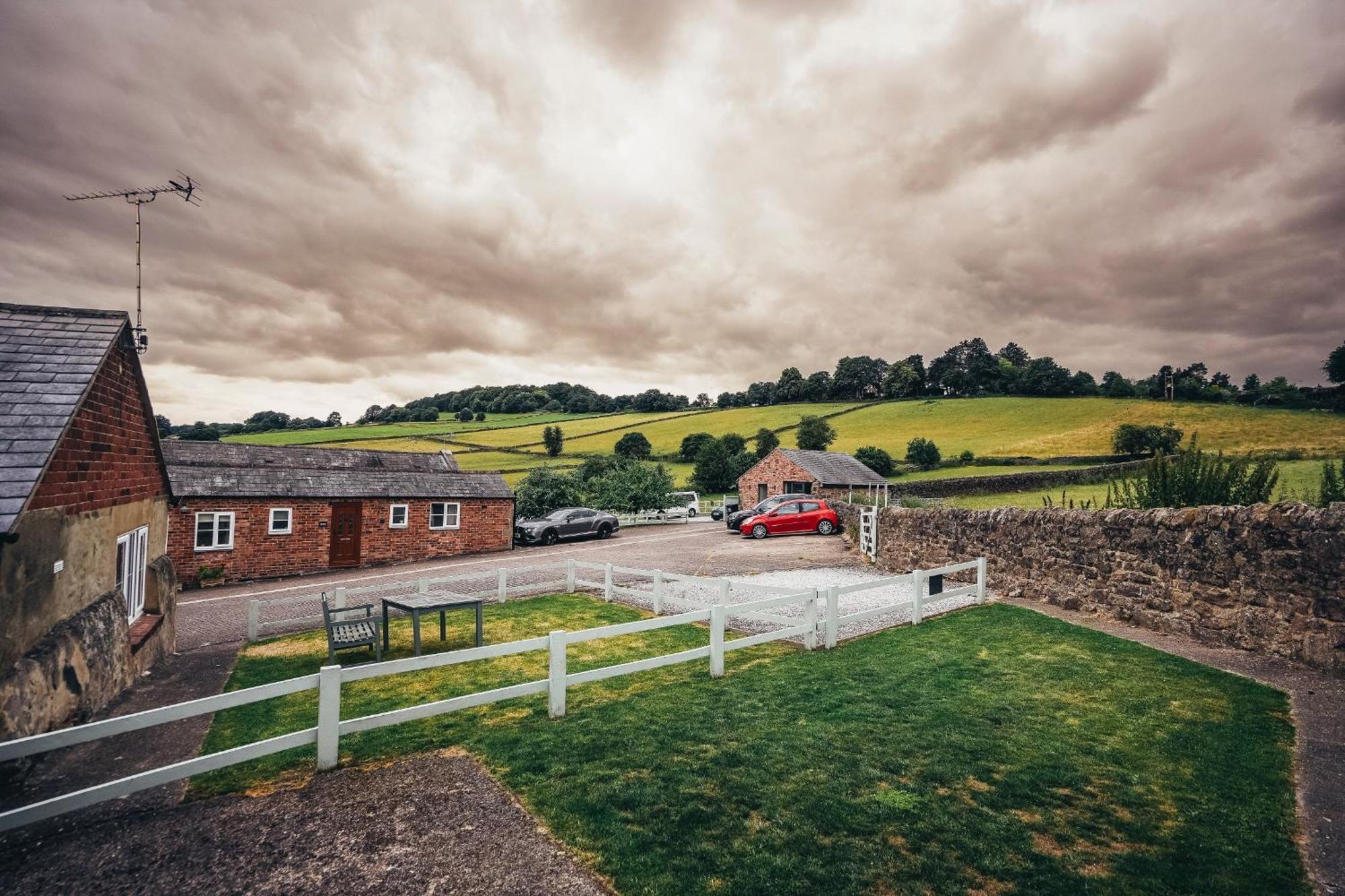 Cottages In Derbyshire, Oak Cottage Hazelwood Zewnętrze zdjęcie